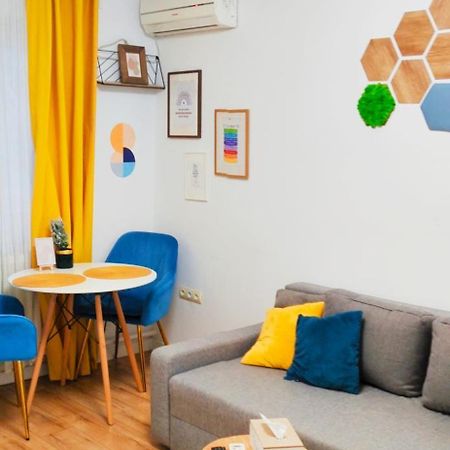 Cozy Residence Букурещ Екстериор снимка